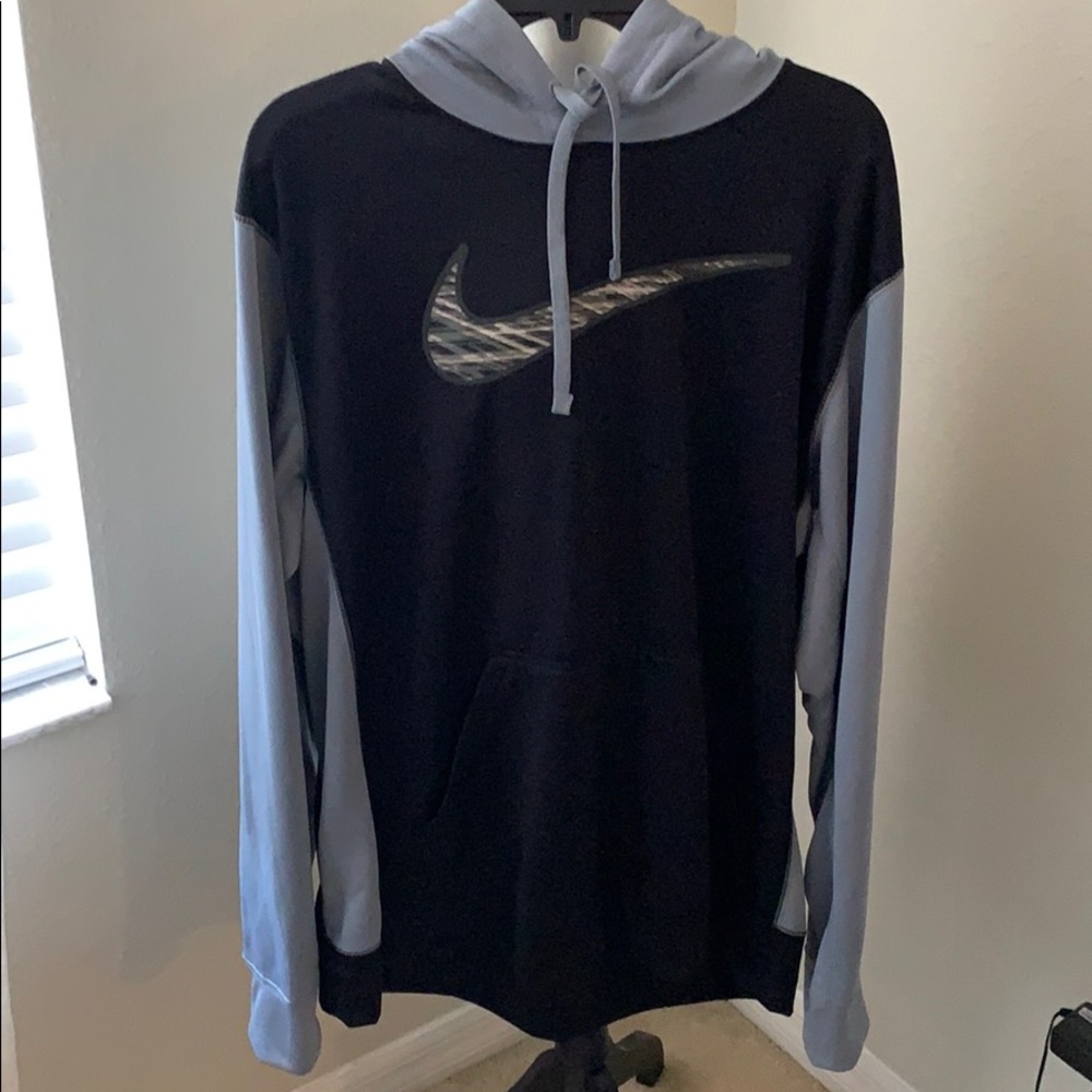 Nike Hoodie L NWT